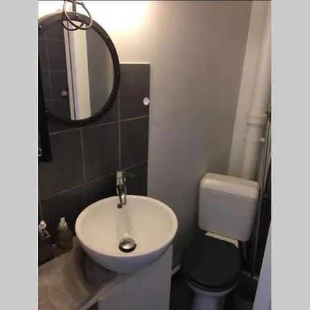 Appartement 2 Pieces Proche De Gare Montparnasse Apartment Paris